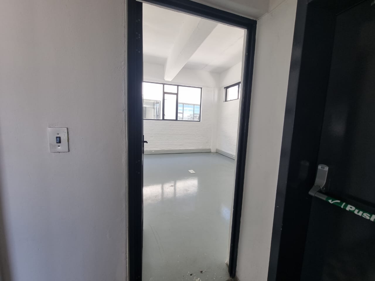 To Let commercial Property for Rent in Salt River Western Cape